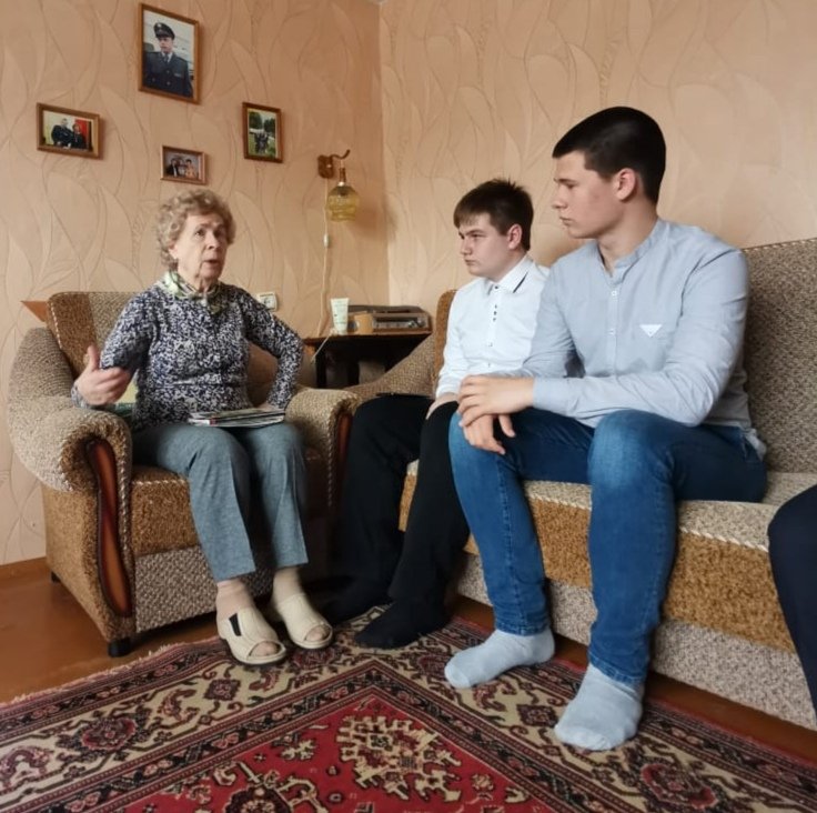 Жительница, пережившая блокаду Ленинграда, поделились воспоминаниями о своем военном детстве