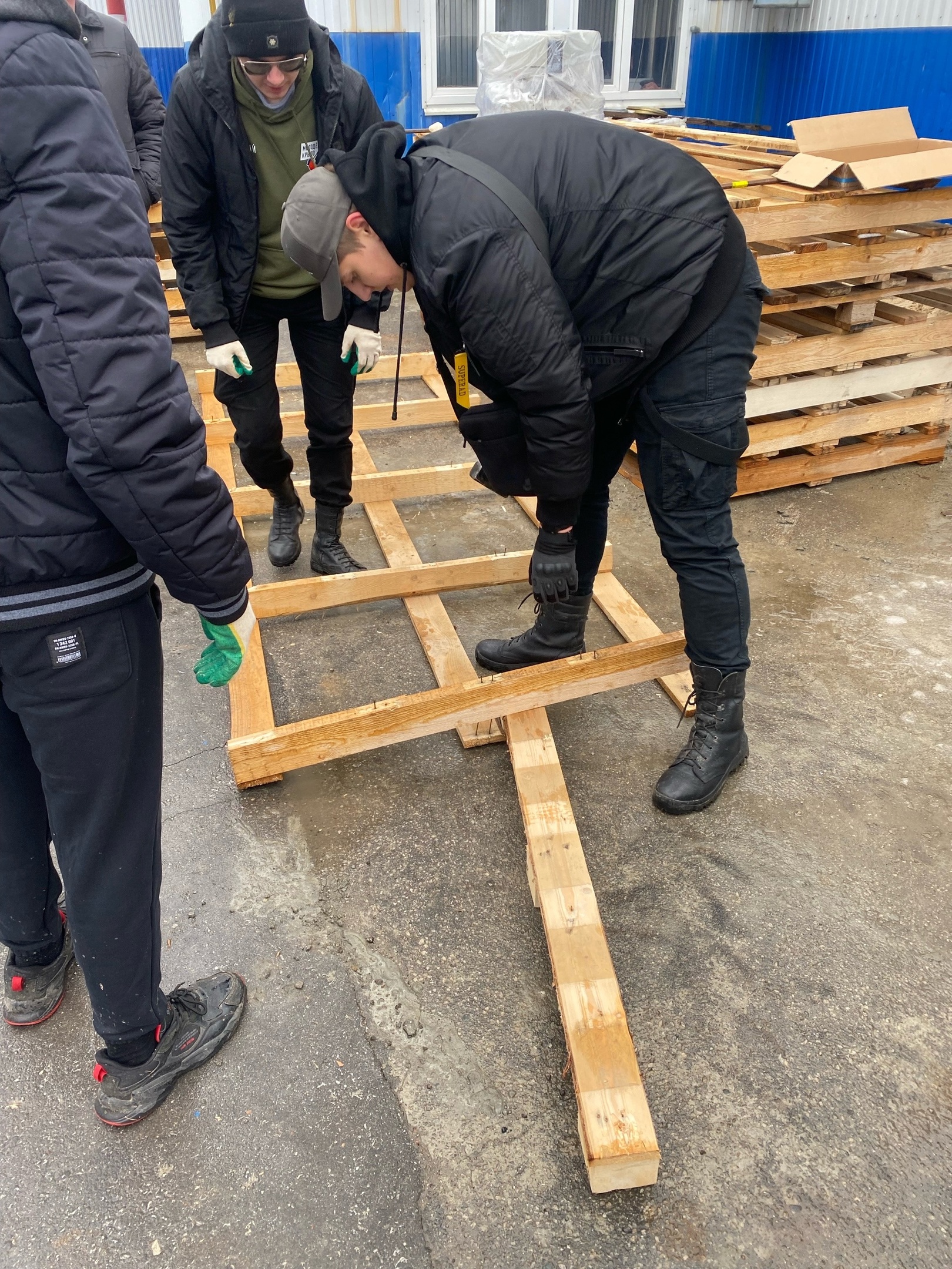 Студенты-волонтёры продолжают  участвовать во всероссийской акции #МЫВМЕСТЕ